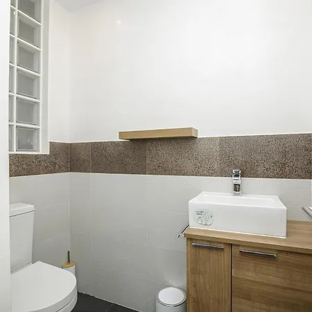 Bonita Casa En *